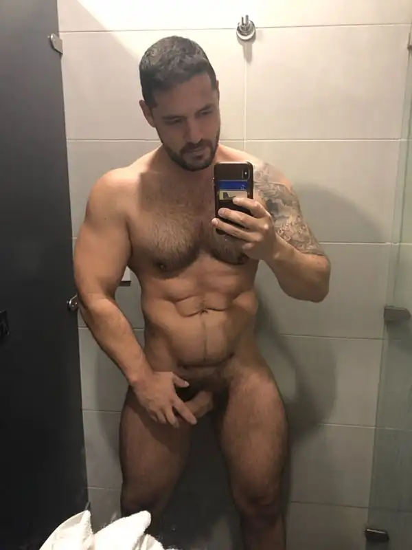 P G 09. எந்நாளும் நம் குடும்பம்