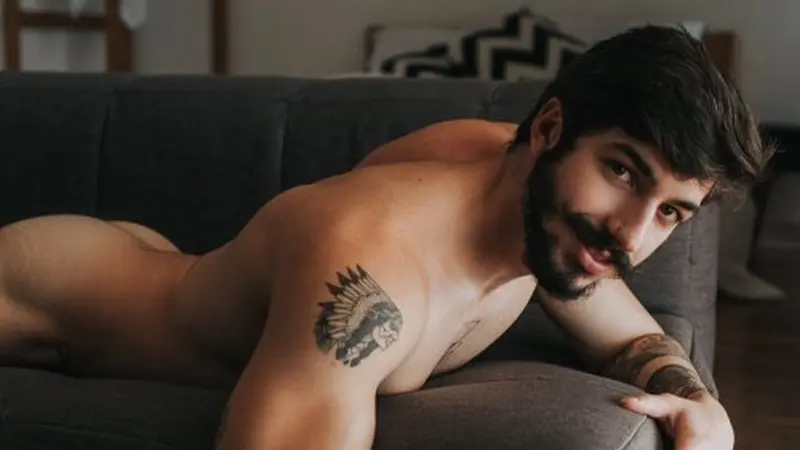 எனது முதல் அனுபவம் “தருண் மாமா” [சுட்டகதை]