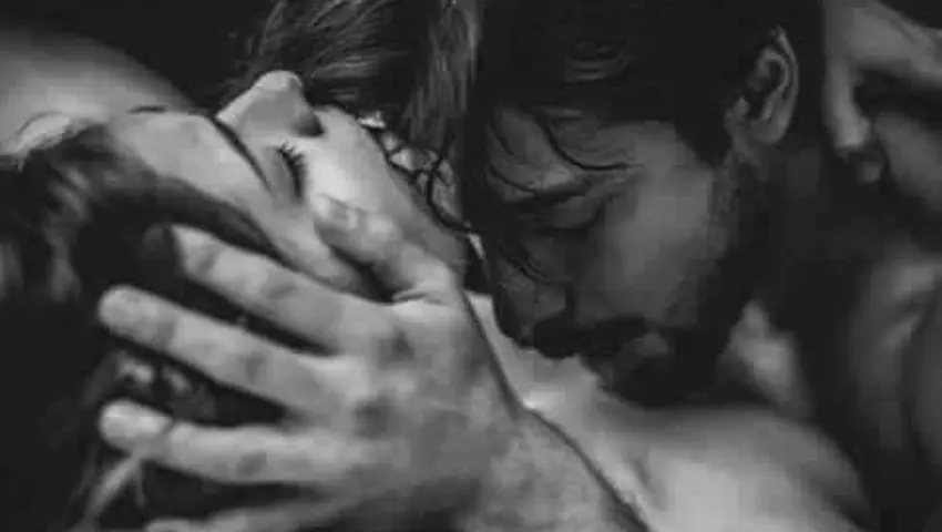 அ.கோ 1. தீப்பிடிக்க… தீப்பிடிக்க…